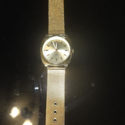 Quartz American Eagle  Rose Gold  Metal  Mesh  Band 