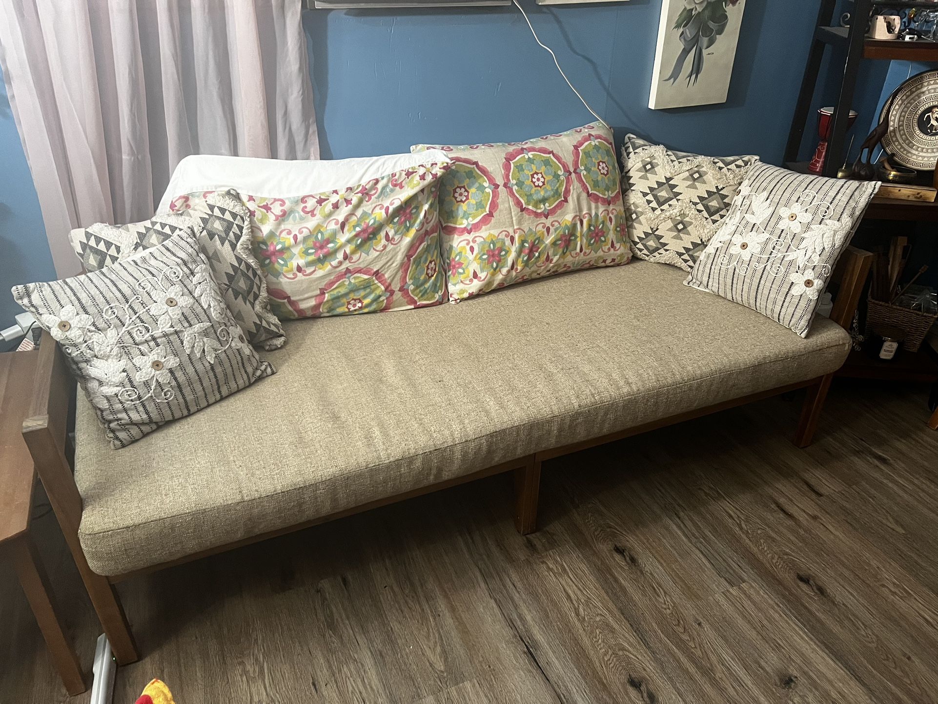 Bench/Sofa