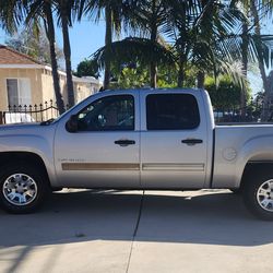 2008 GMC SIERRA