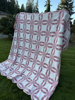 Vintage Handmade Double Wedding Ring Patchwork Quilt