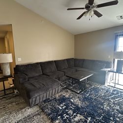 Sectional Set