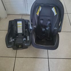 Graco Car Seat Set With Stroller