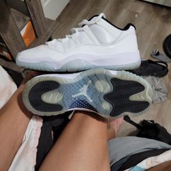 Air Jordan 11 Retro Blue Legend