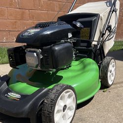 Lawn Mower Self Propelled Like New Condition (Lawn Boy 6.5Hp) 