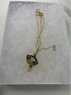14K gold necklace and pendant