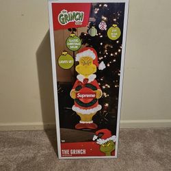 Supreme 3ft Grinch 