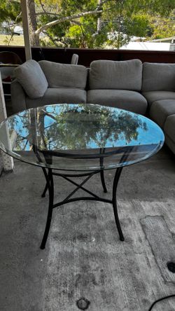 glass dining table