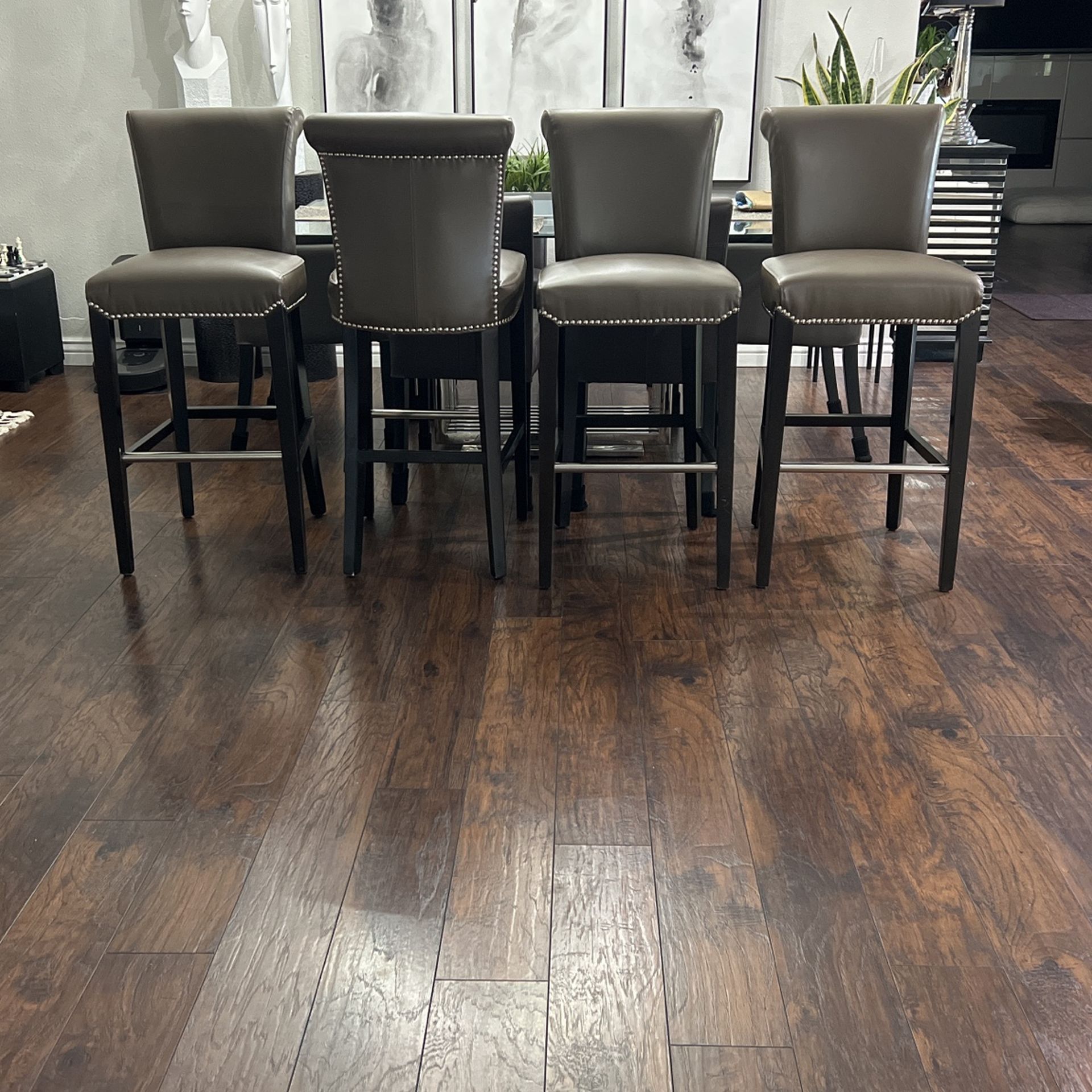 Barstool Set Of 4 for Sale in Glendale, AZ OfferUp