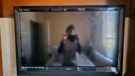40 Inch Vizio Smart TV