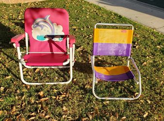 2 Beach chairs