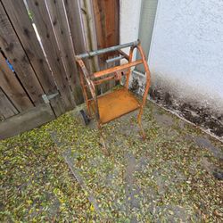Rolling cart