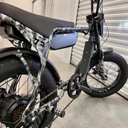 750 Watt Electric E-Bike, 35Mph, Miami Style, 20x4.0 Fat Tire