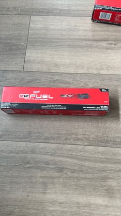 Milwaukee  Ratchet. 1/4   New. Model 3052-20.  Tool  Only