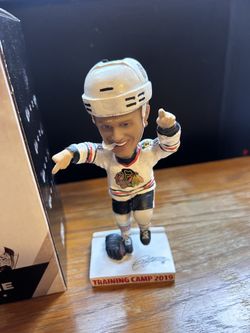 Kane blackhawks bobble head 2019 training camp