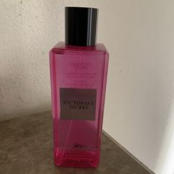 Bombshell Tease Glam Body Mist