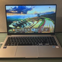 Galaxy Book5 Laptop - Like New