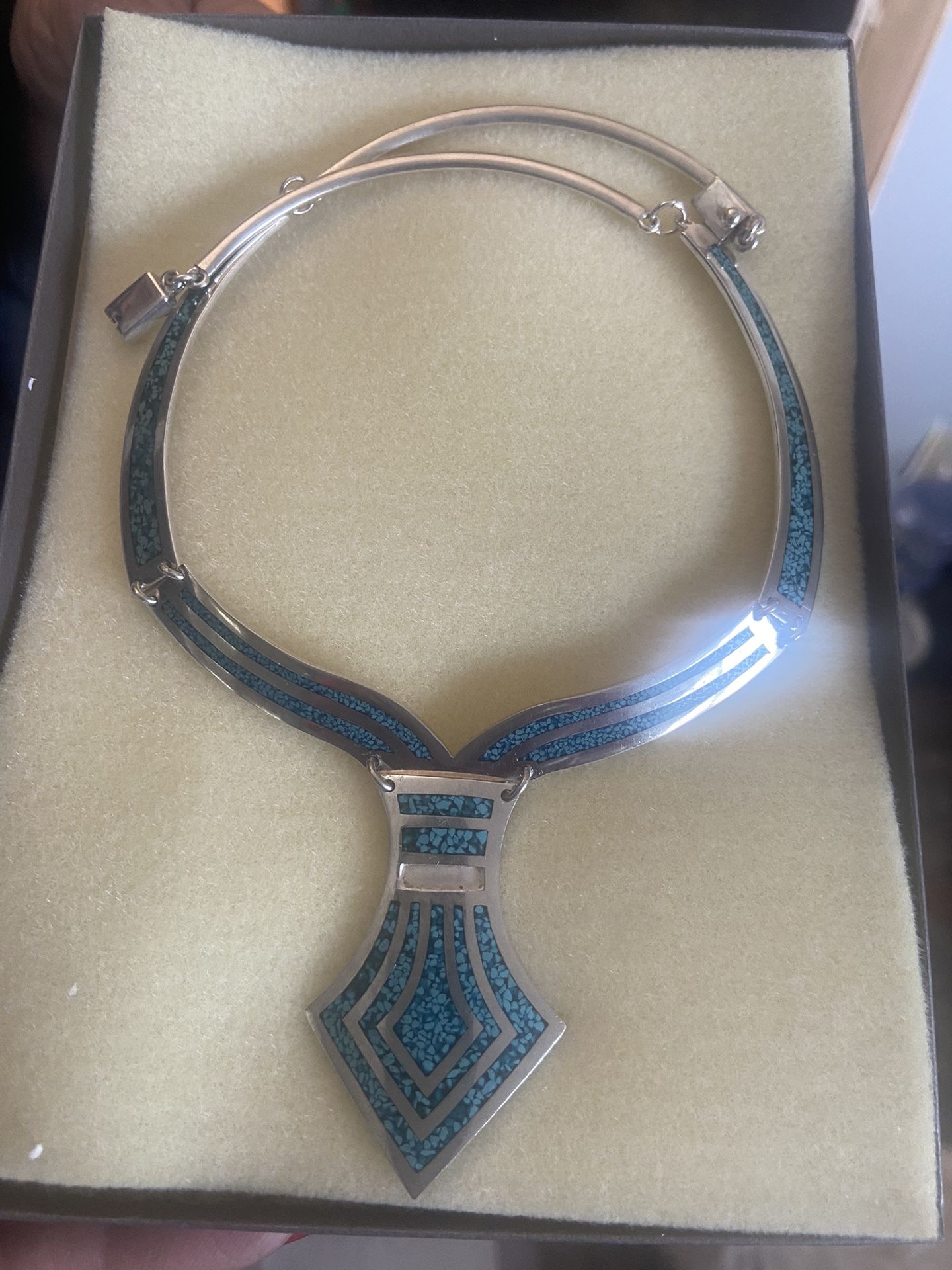 Most Beautiful Aztec Turquoise And Silver Woman’s Necklace 17 Inch