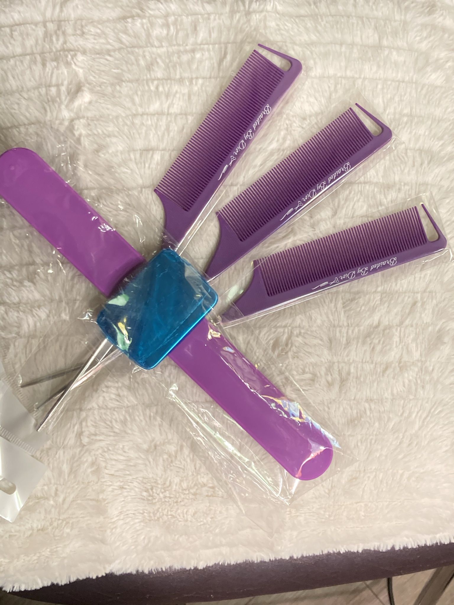Hair Comb And Magnetic Wrist Bands Combo And Hair Clips