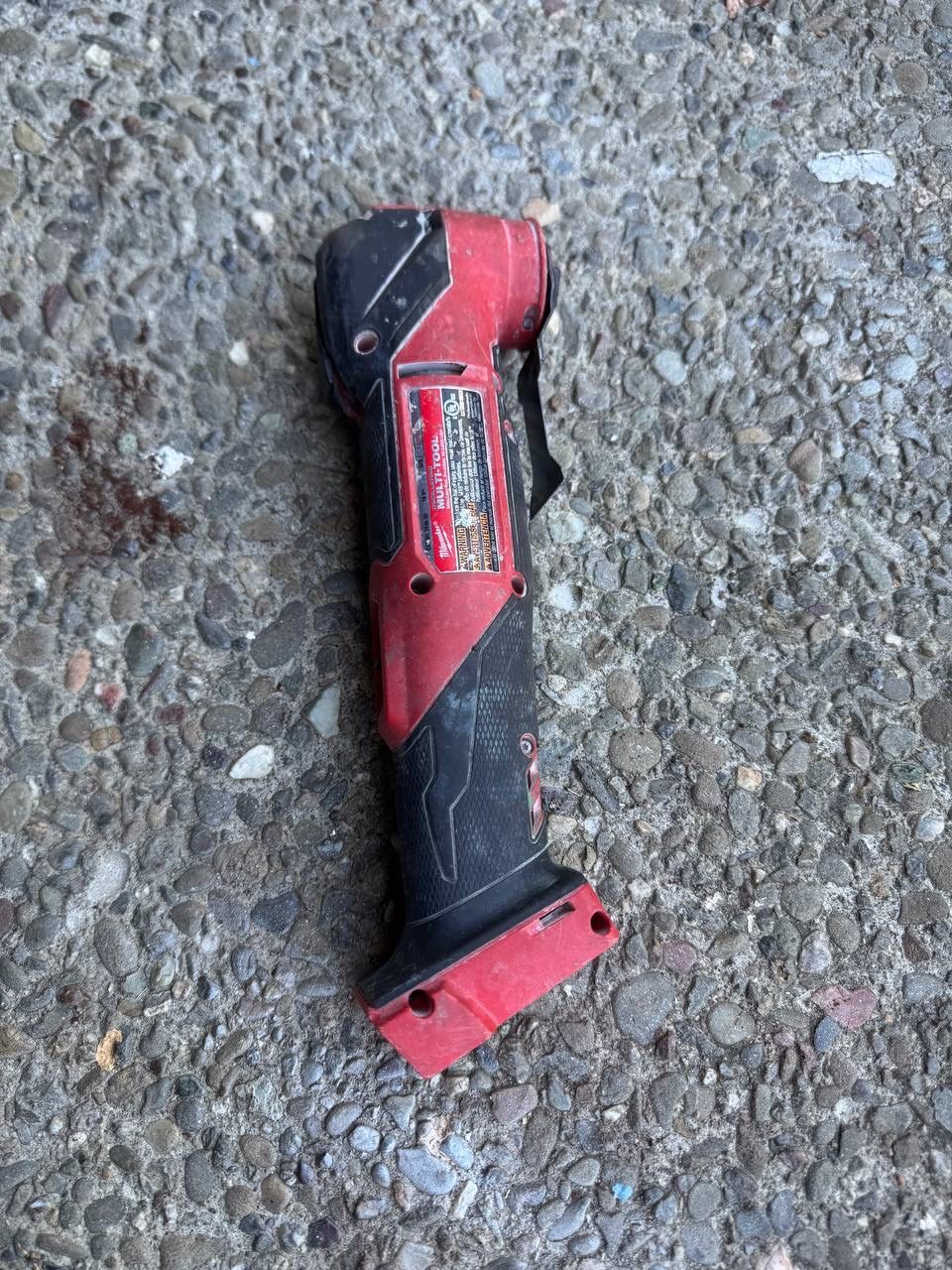 Milwaukee oscillating tool
