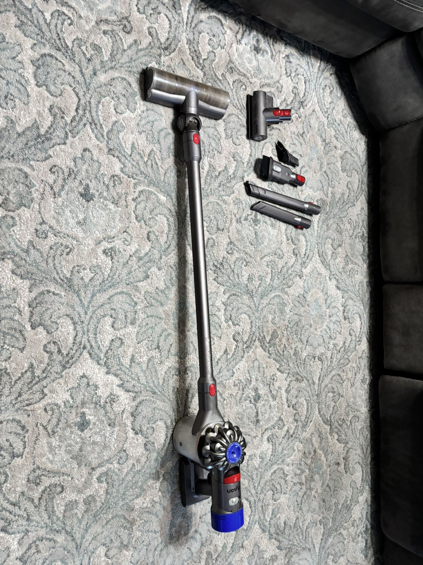 Dyson V7 Animal+