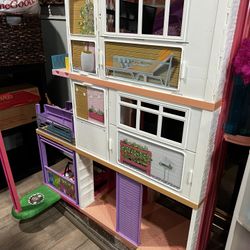 Barbie Doll House And Dolls Set 