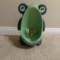 Frog Pee Training,Cute Potty Training Urinal for Boys with Funny ,Green Urinals for Toddler Boy 