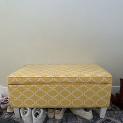 Storage Bench M