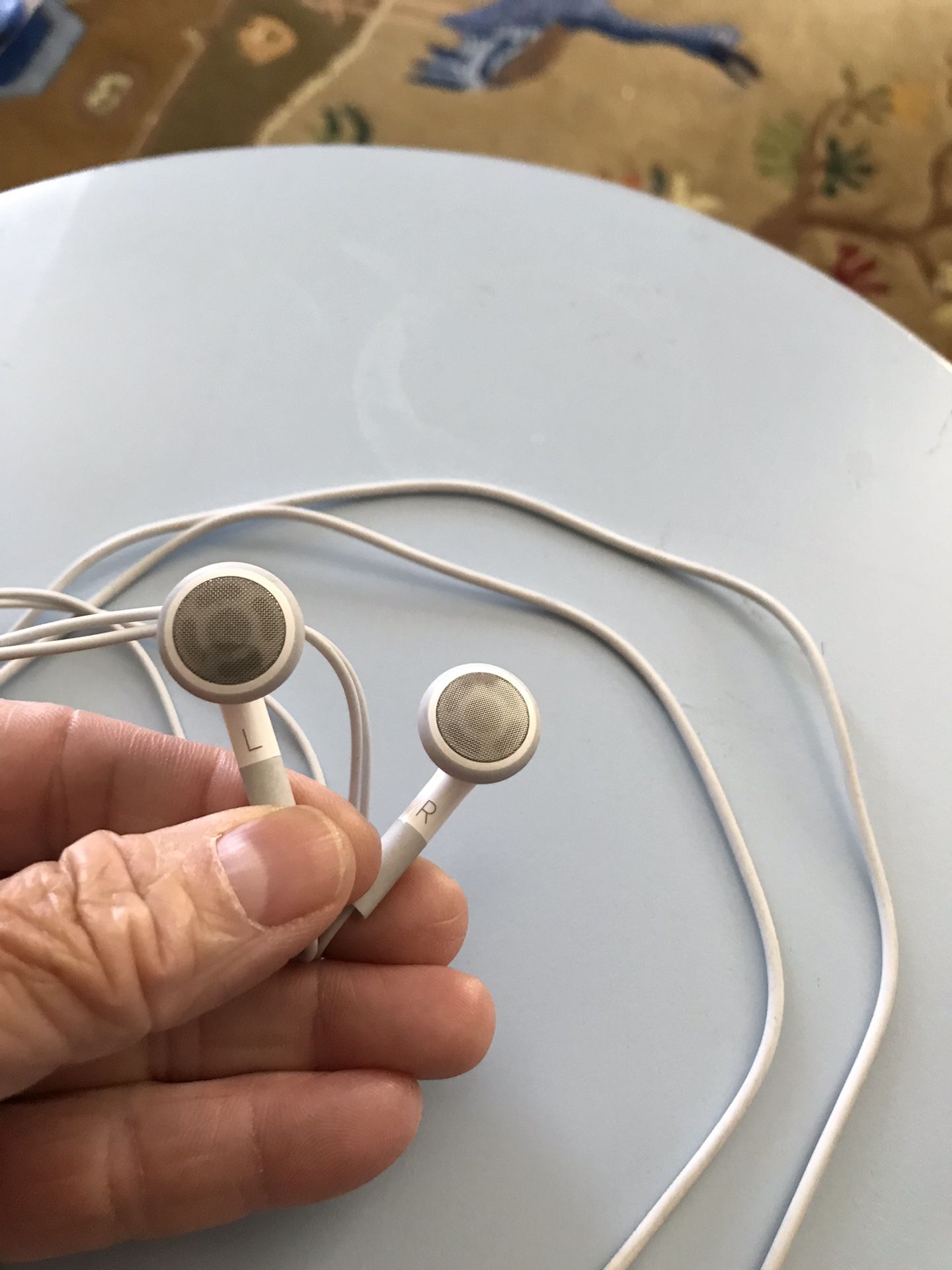 Old School Apple Earbuds