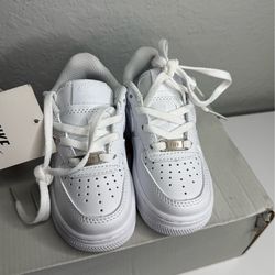 Air Force 1 white lows toddler