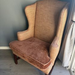 Vintage Wingback chair set