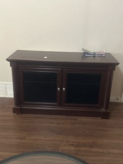 Tv stand
