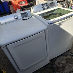 Washer & Gas Dryer