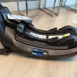 Nuna RELX Infant Car Seat Base