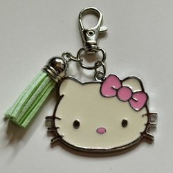 Sanrio Hello Kitty Keychain (green)