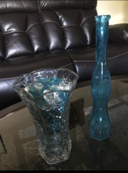 Home Two Vases 
