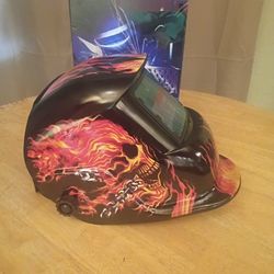 New Auto Darkness Welding Helmet