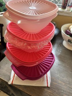 Tupperware Bowls
