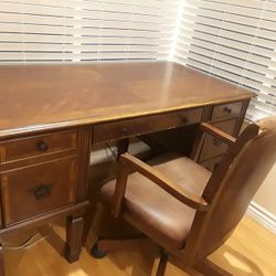 Desk & Chair