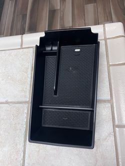 Middle console tray for 22 Kia k5