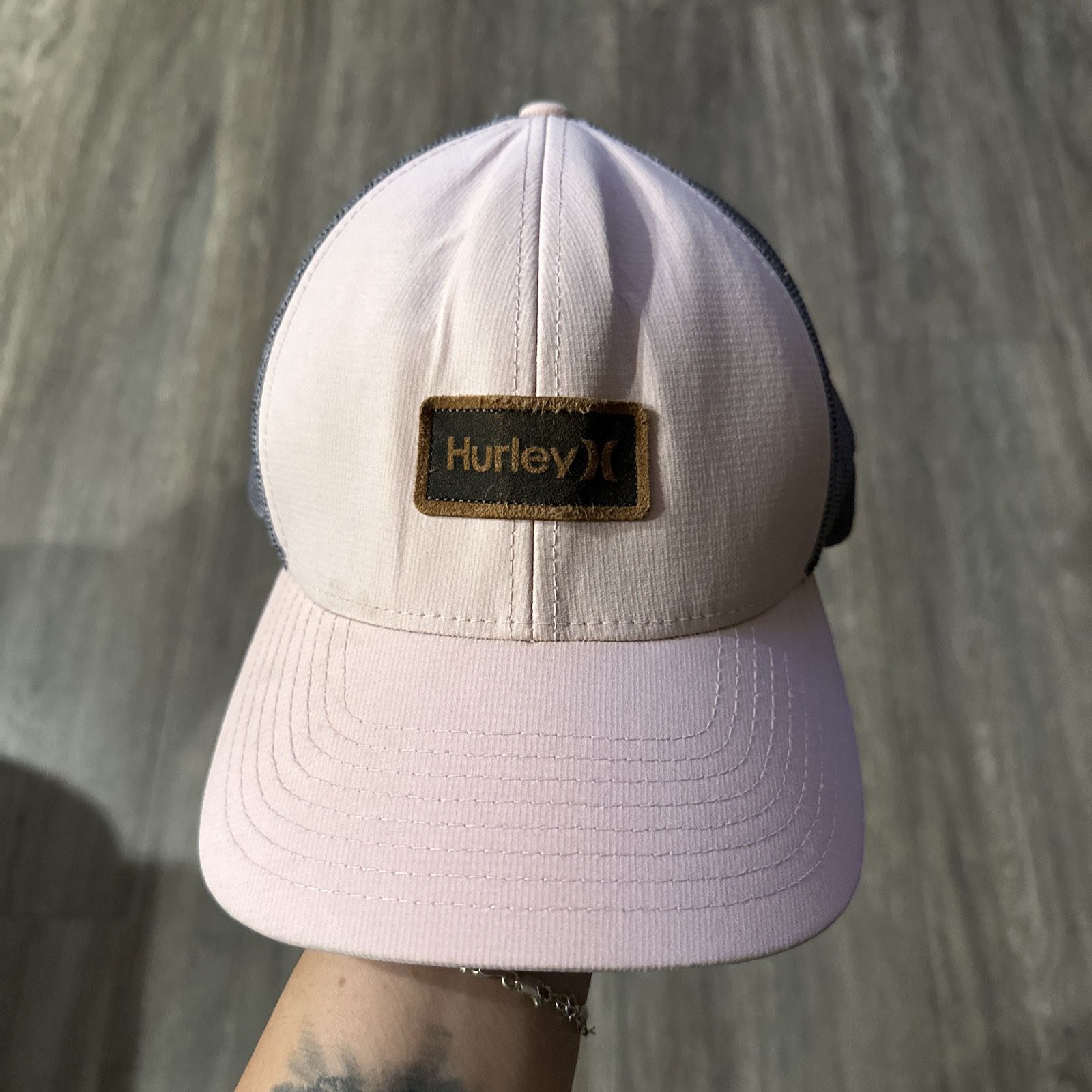 Hurley Trucker Hat Mens Pink Gray OS Mesh Snap Back Curved Brim Yupoong Cap