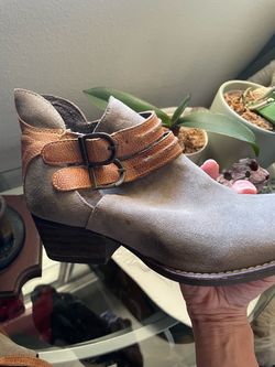 Rebel brand suede ankle boots