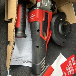 Milwaukee grinder