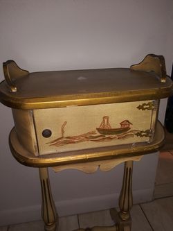 Vintage smoke table
