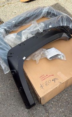 Fender flare Silverado/ Ford 250