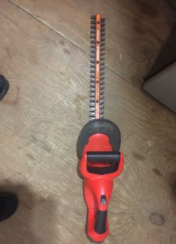 22" cordless hedge hog