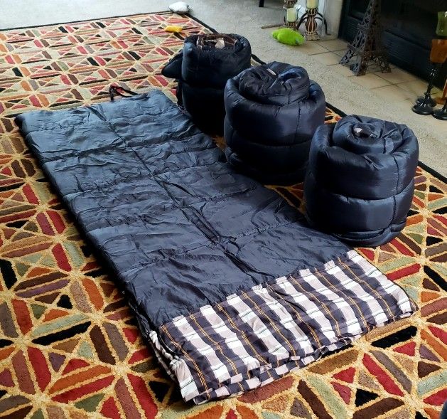 Set Of 4 Sleeping Bags