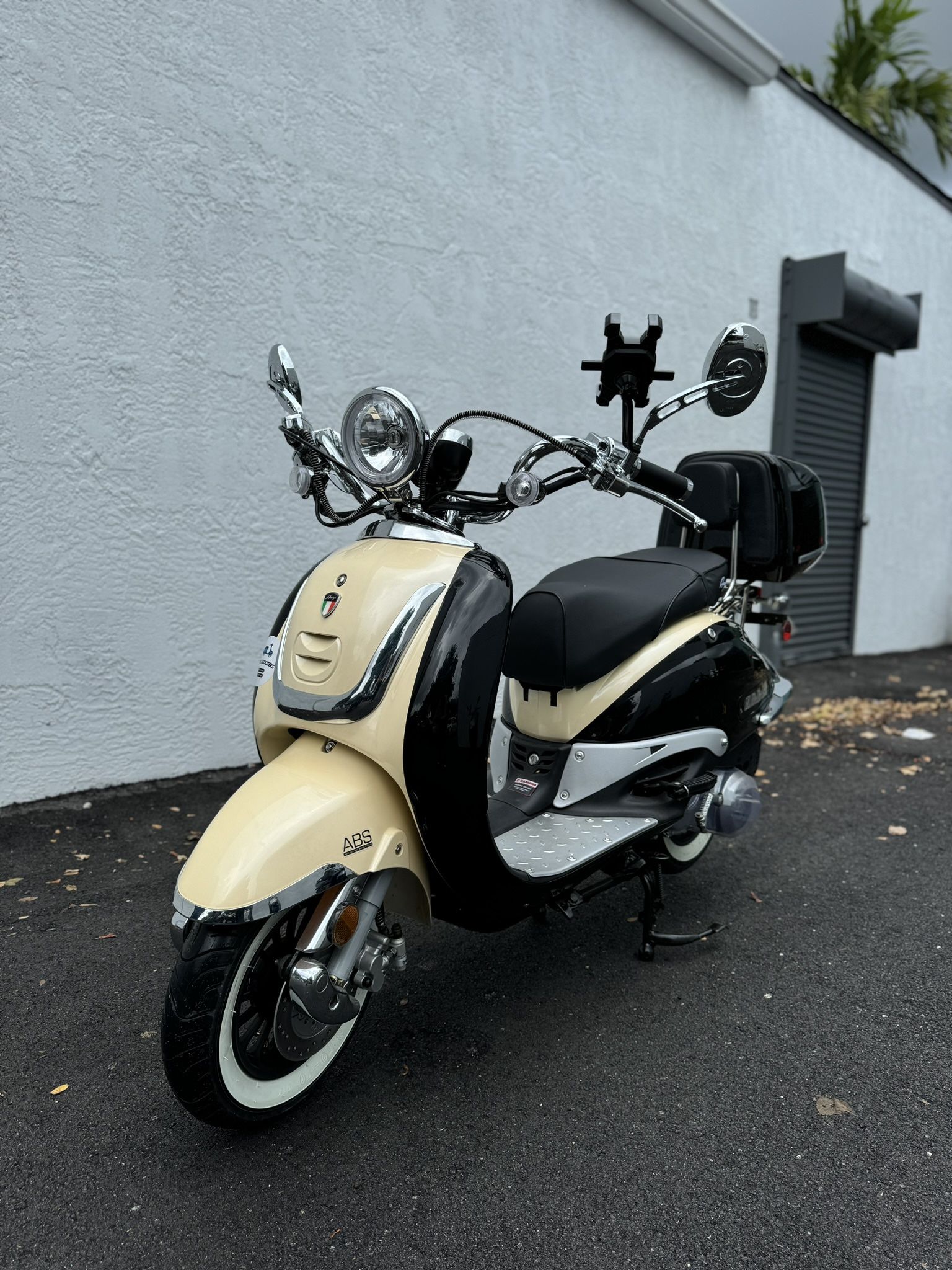 2025 Amigo iL Bello 150cc