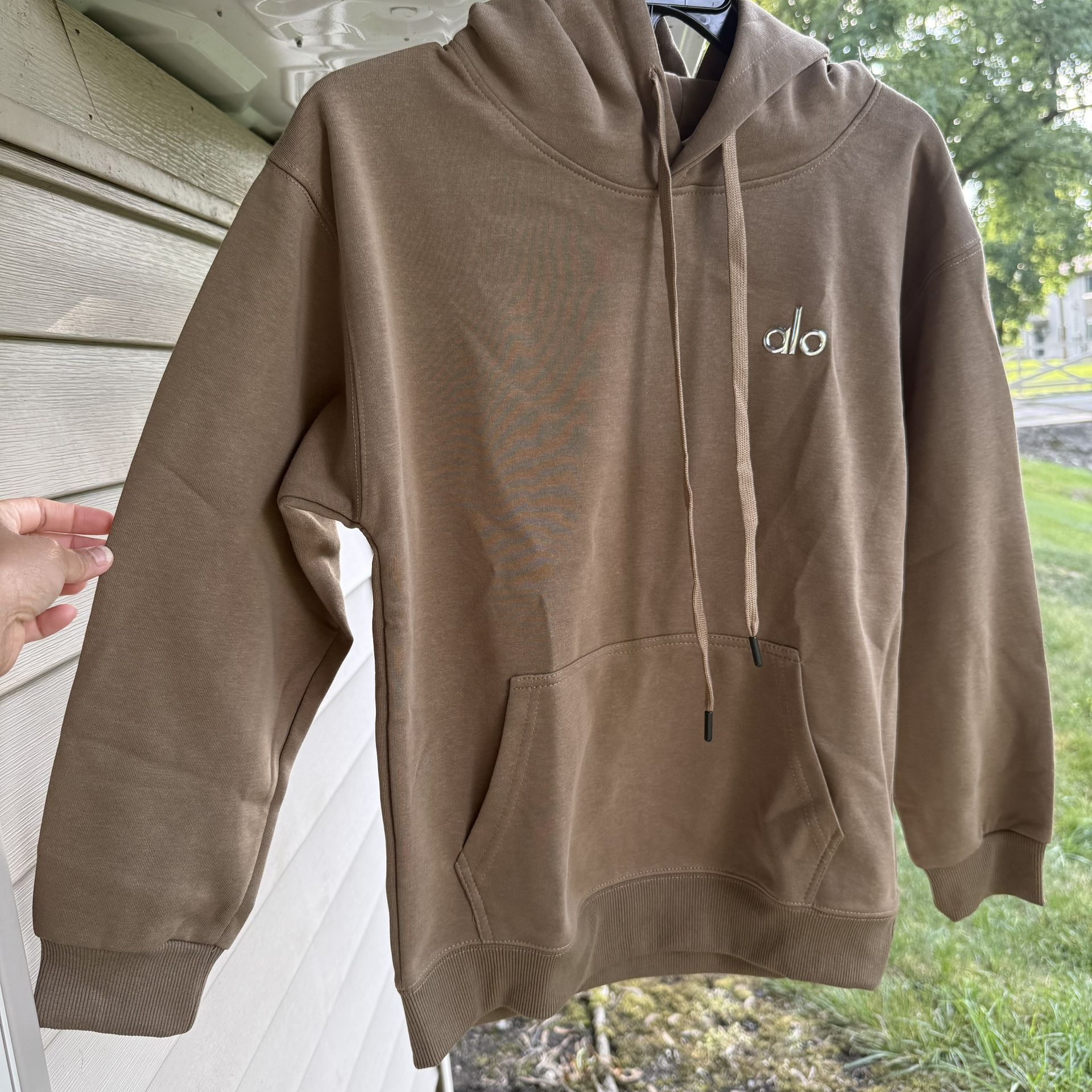 Alo Yoga Accolade Hoodie Unisex NWT