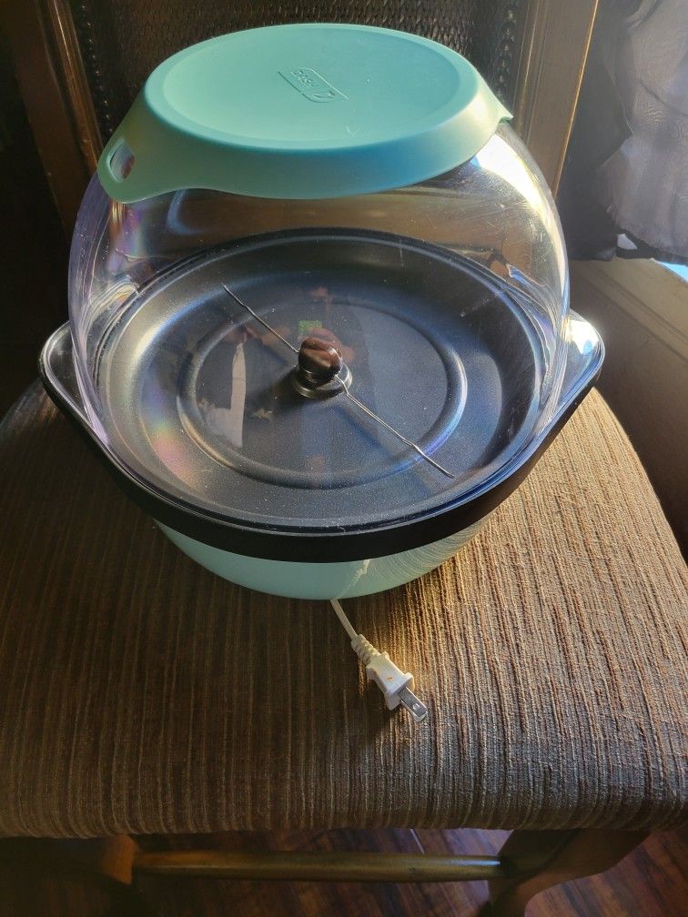 Dash Popcorn Maker