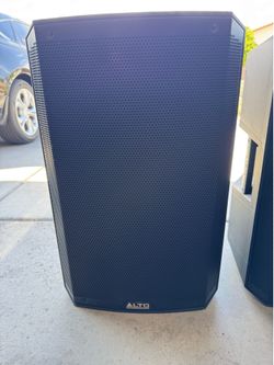 Alto Professional TS315 2-way Active Speaker Complete Bundle
